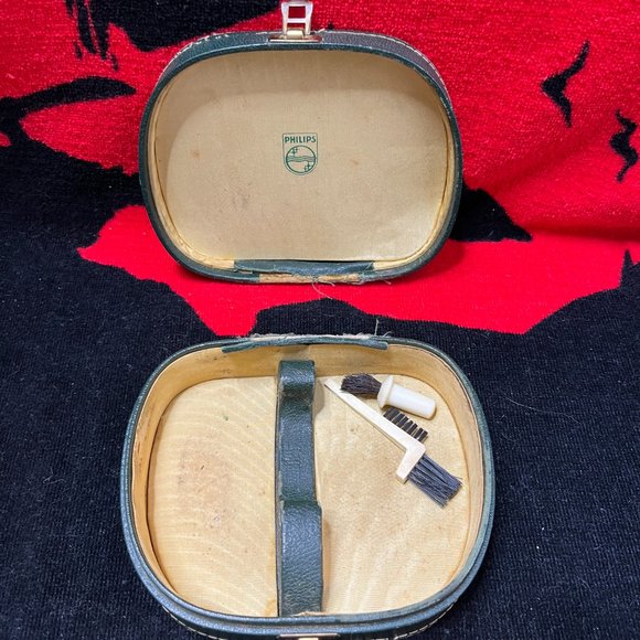 Vintage Philips Philishave Razor. Made In Holland. Works. - Picture 10 of 10